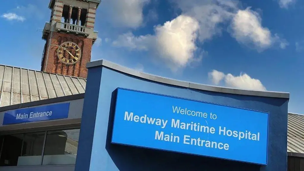 Medway Maritime Hospital A&E Safety Concerns: CQC Report Reveals Mixed Results 2 The CQC's latest inspection of Medway Maritime Hospital A&E shows safety concerns persist despite some improvements. Learn about the findings, staff challenges, and the trust's action plan. Stay informed with Ghaznavii News.